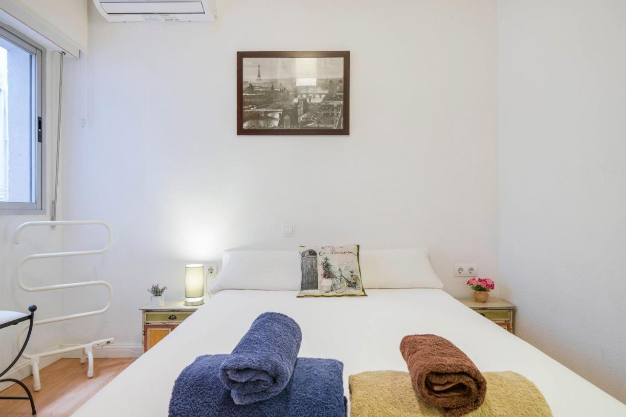 Urbanchicmalaga 3 Bedroom Spacious Quiet Historic Malaga Apt 外观 照片